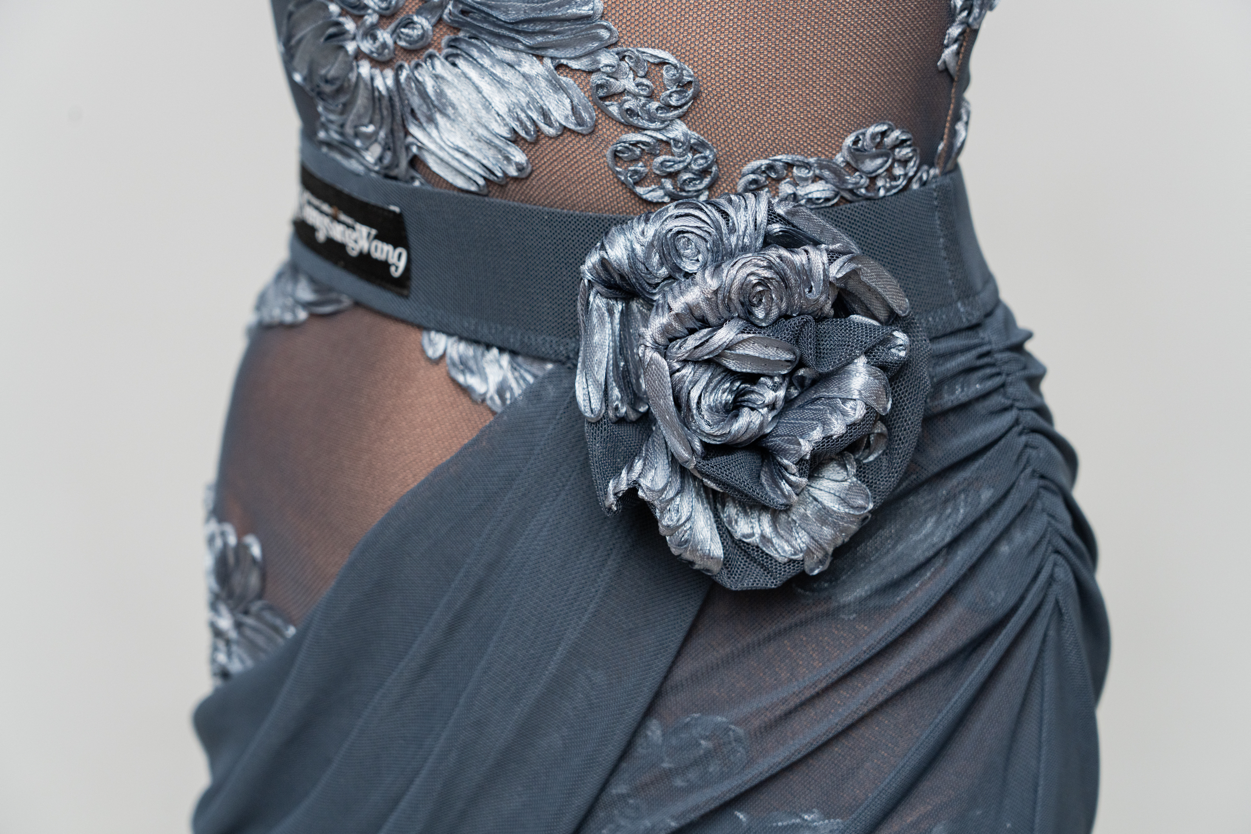 Floral mesh gauze slit Long skirt（Haze Blue）