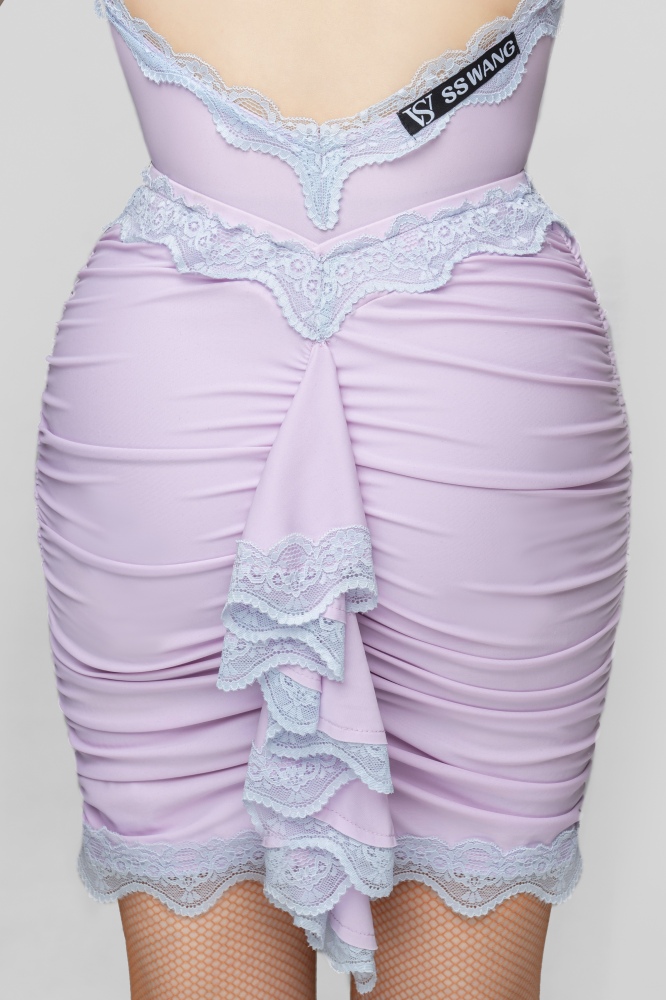 lace-trimmed suspender wrap hip skirt suit(With Hair Accessories)
