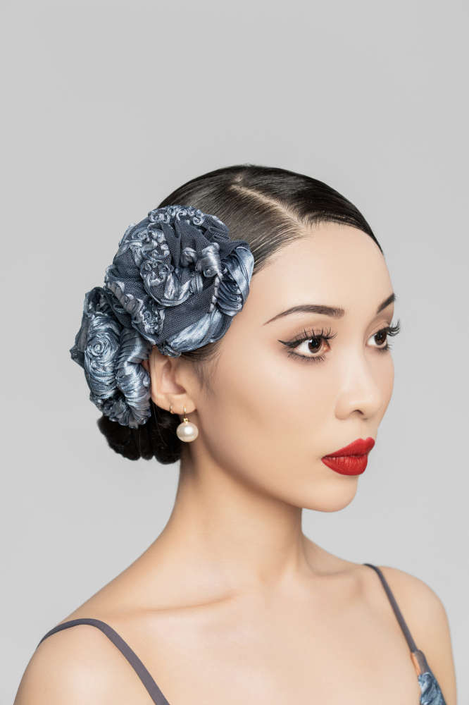 Floral mesh gauze open hip slit skirt（Haze Blue）