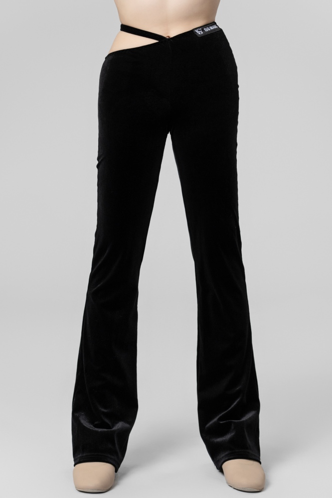 Velvet flared crotch trousers（Black）