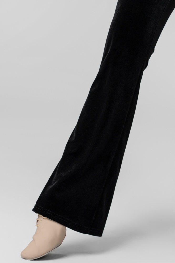 Velvet flared crotch trousers（Black）