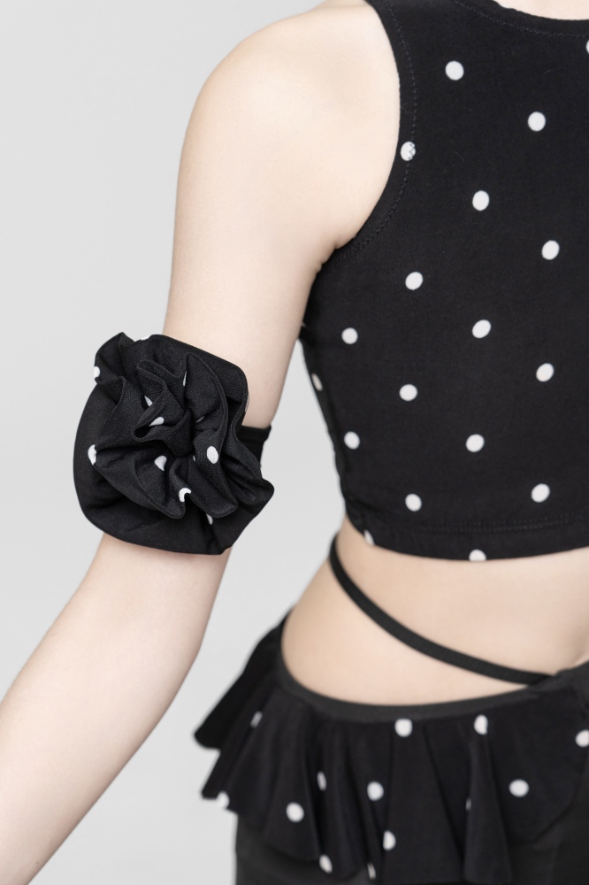 Sleeveless backless leggings suit (Polka dots / With arm flower ornament)