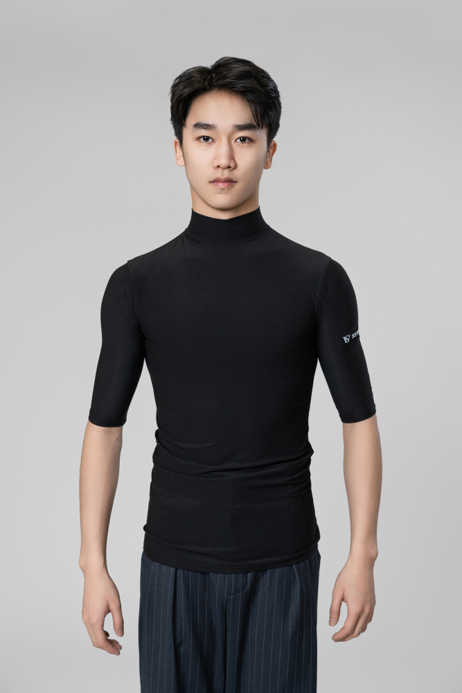 Man medium sleeves high collar（Black）