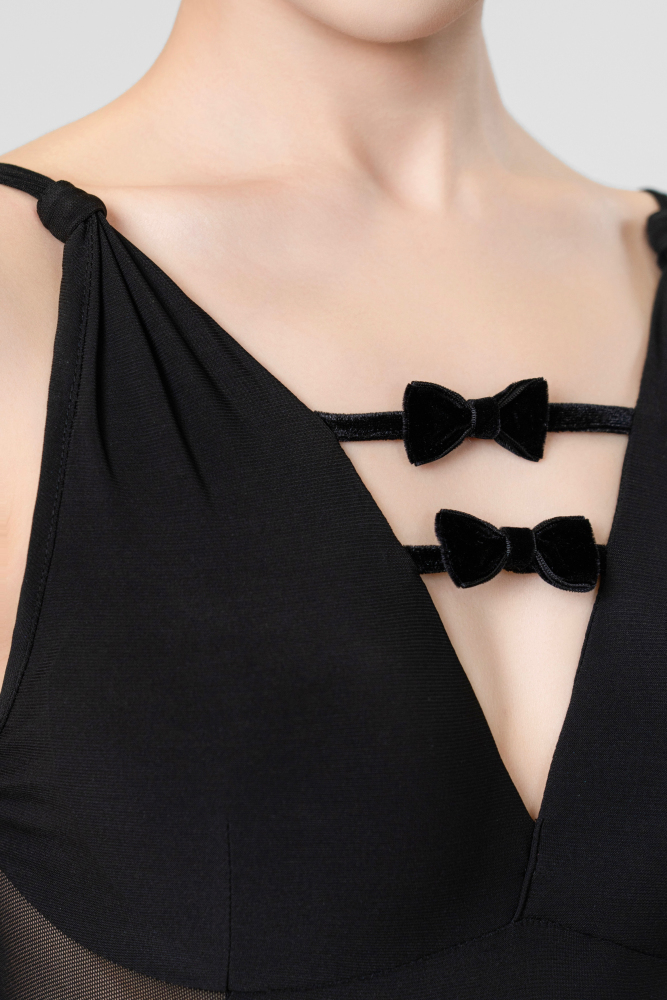 Leopard-print Bow strap fishtail skirt suit（With arm bow tie、earring）