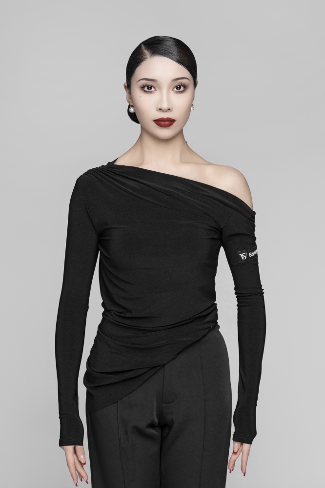 Off-the-shoulder irregular top（Coffee gray）