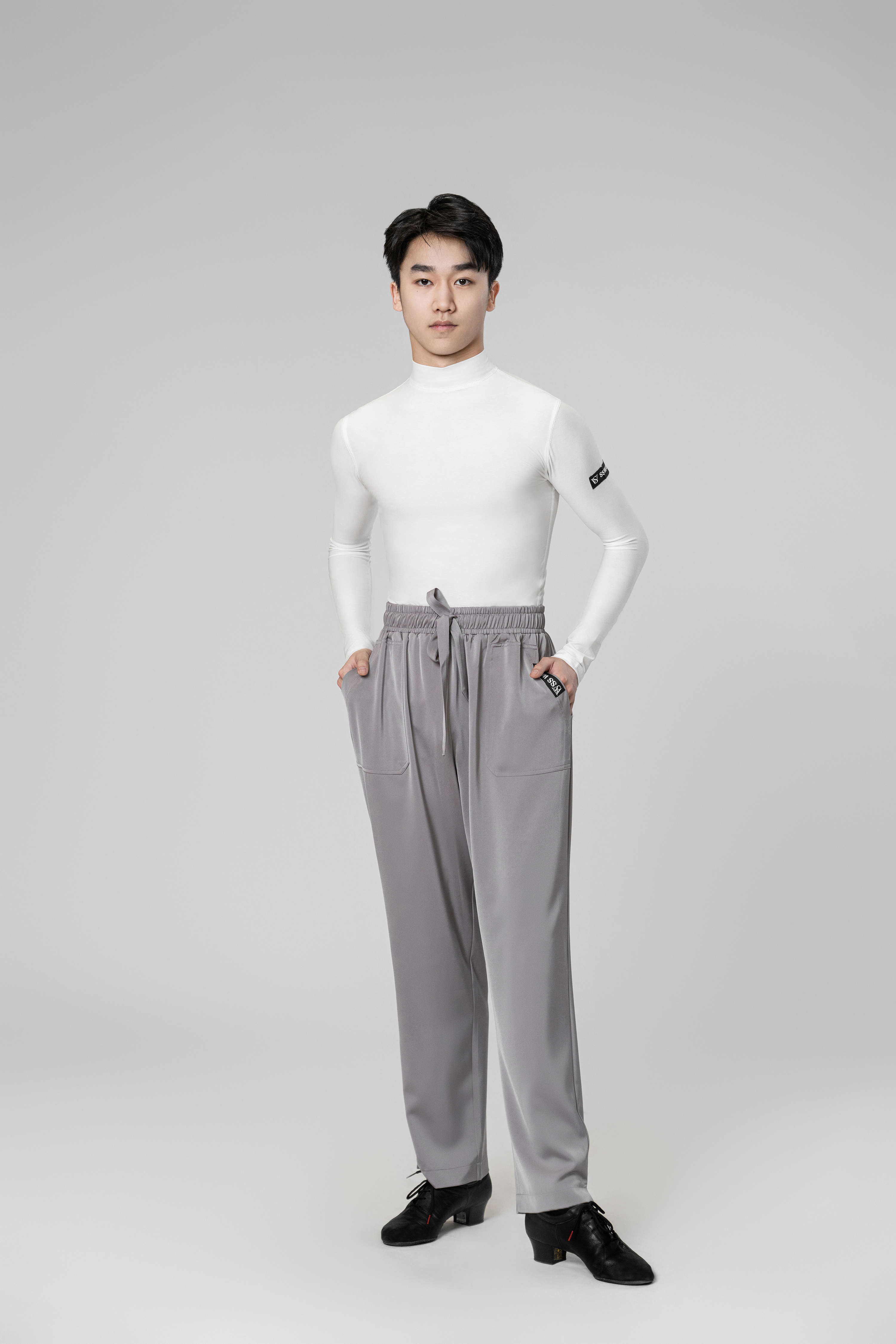 Man Drawstring pants（Gray）