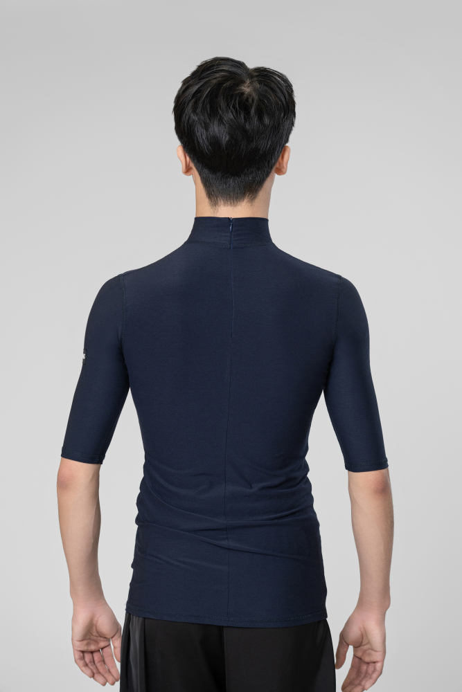 Man medium sleeves high collar（Black）