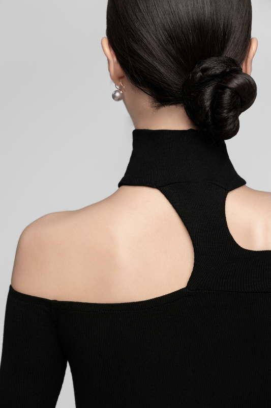 Women's Rib-fabric off-shoulder bateau neck Bodysuit （Black）
