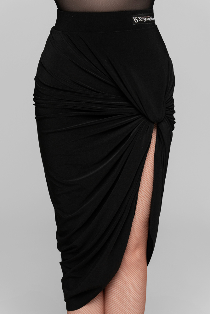 Red Wrapped Pleated Asymmetrical Skirt (Red)