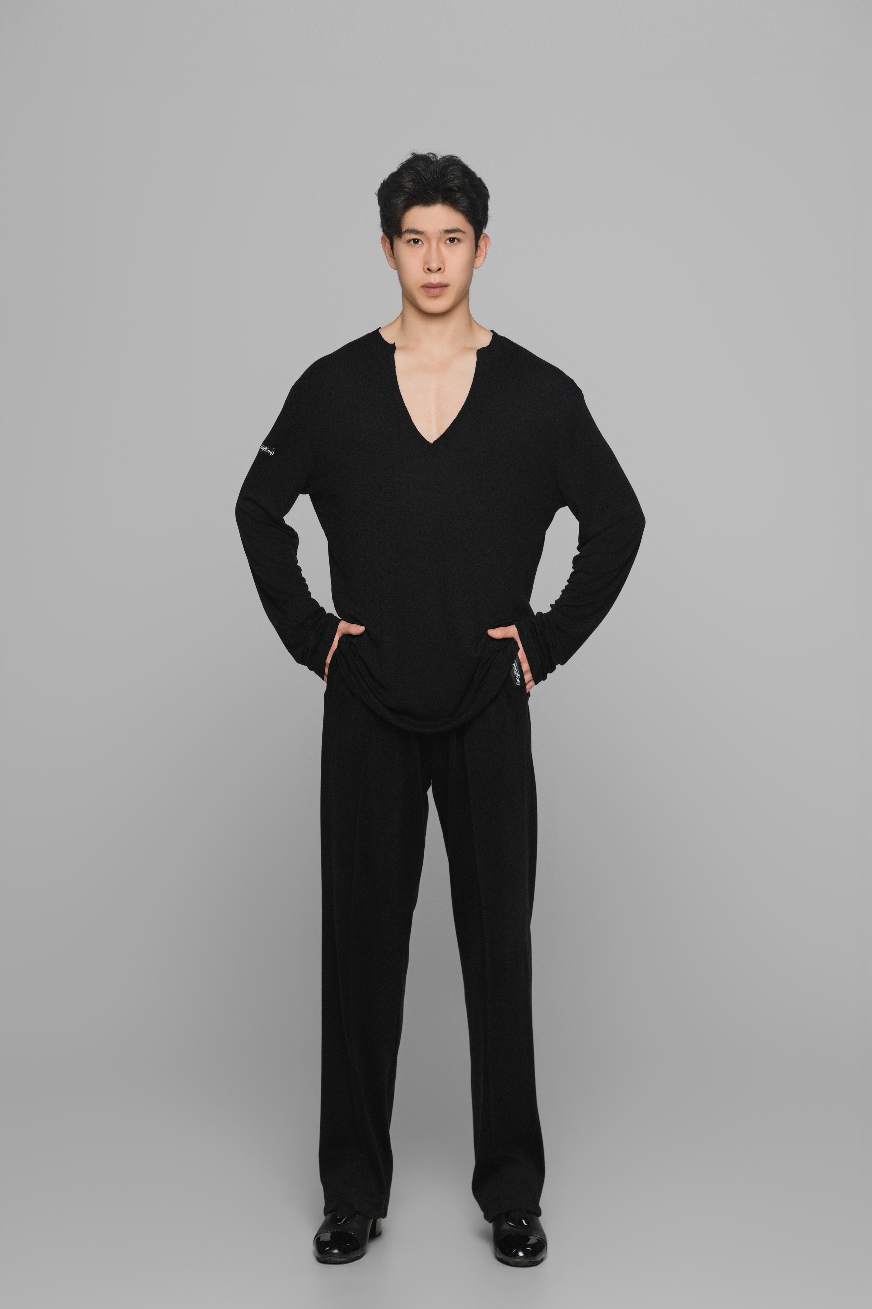 Frayed Hem V-Neck Top For Men (Milk Tea)