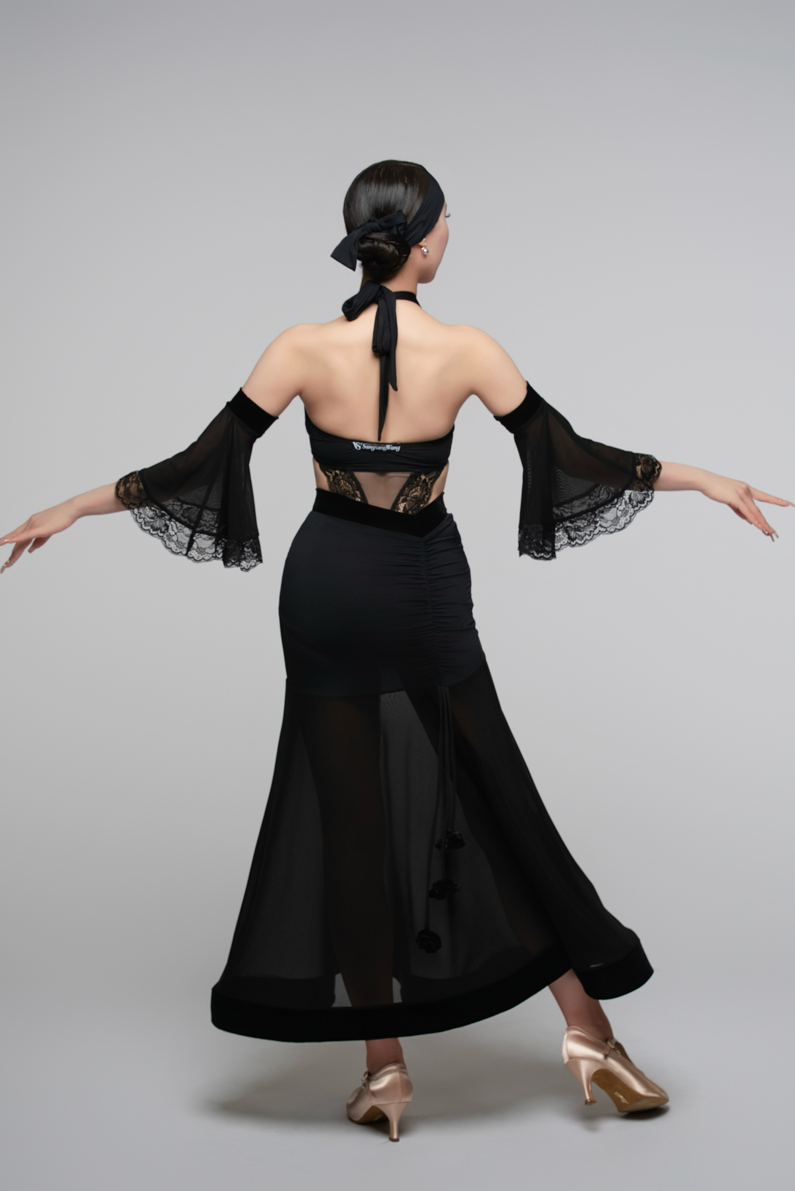 V-Back Ballroom Skirt With Rose Pendant (Rose/ With Arm Cuffs)#240710