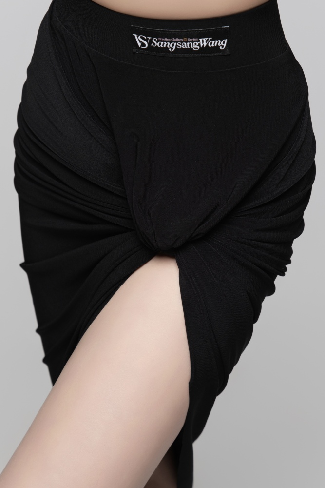 Red Wrapped Pleated Asymmetrical Skirt (Red)