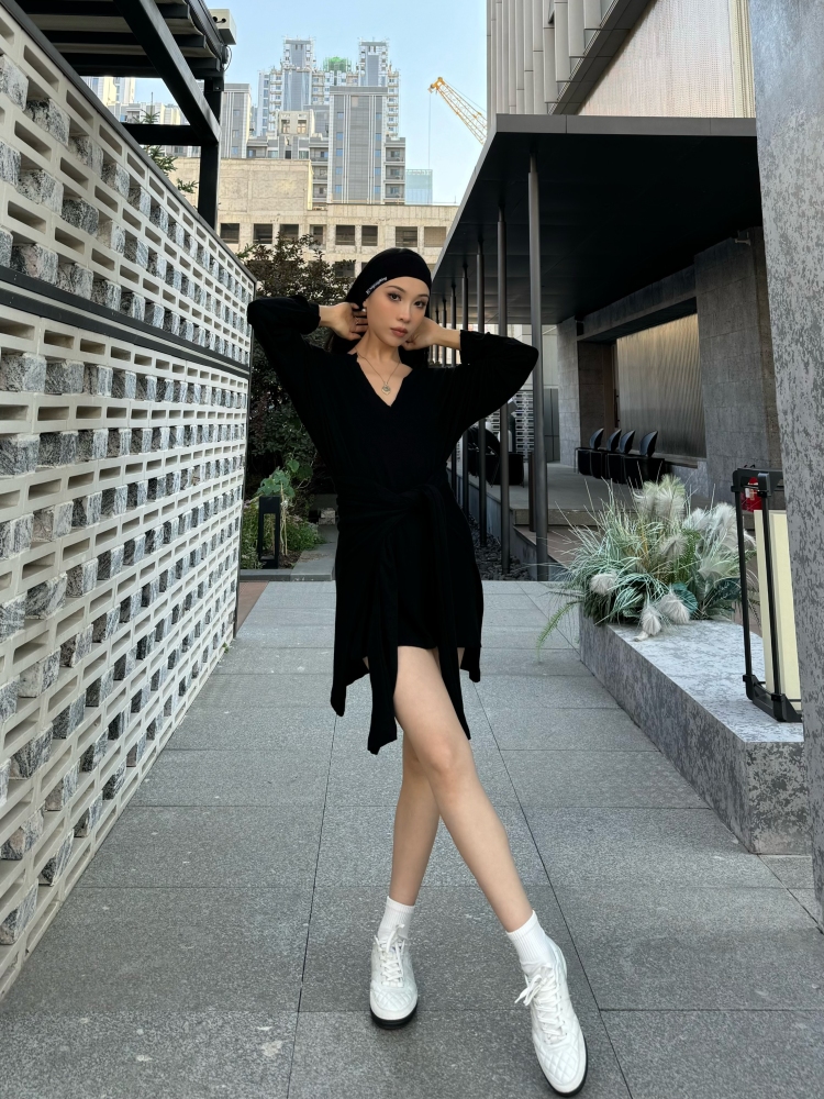 Frayed Hem V-Neck Top For Women (Milk Tea)