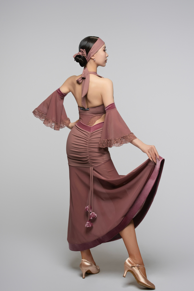 V-Back Ballroom Skirt With Rose Pendant For Women (Rose)