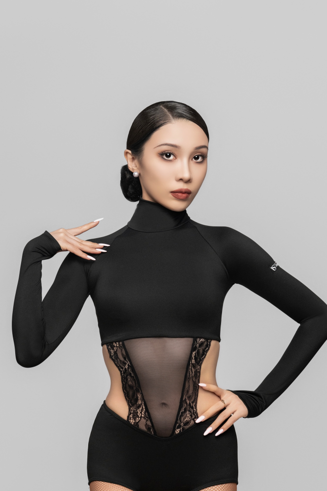女士高领长袖蕾丝露腰连体衣（黑色）