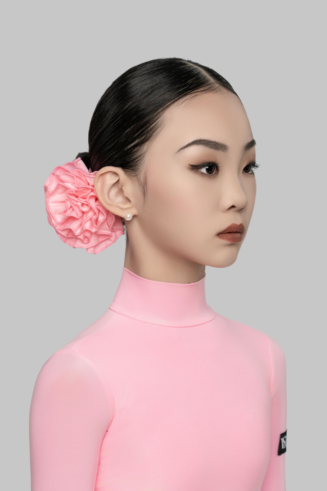 女童高领长袖系带短款上衣（含发饰 / 芭比粉）