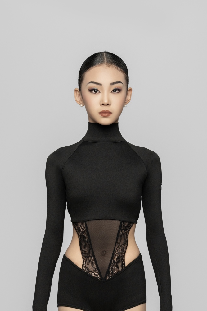 女童高领长袖蕾丝露腰连体衣（黑色）