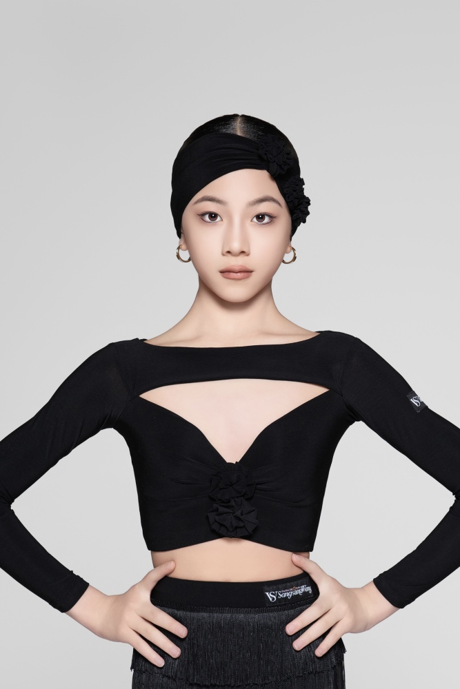 Cropped Top with Hollow Floral Design (Brick Red / With Hair Accessories)