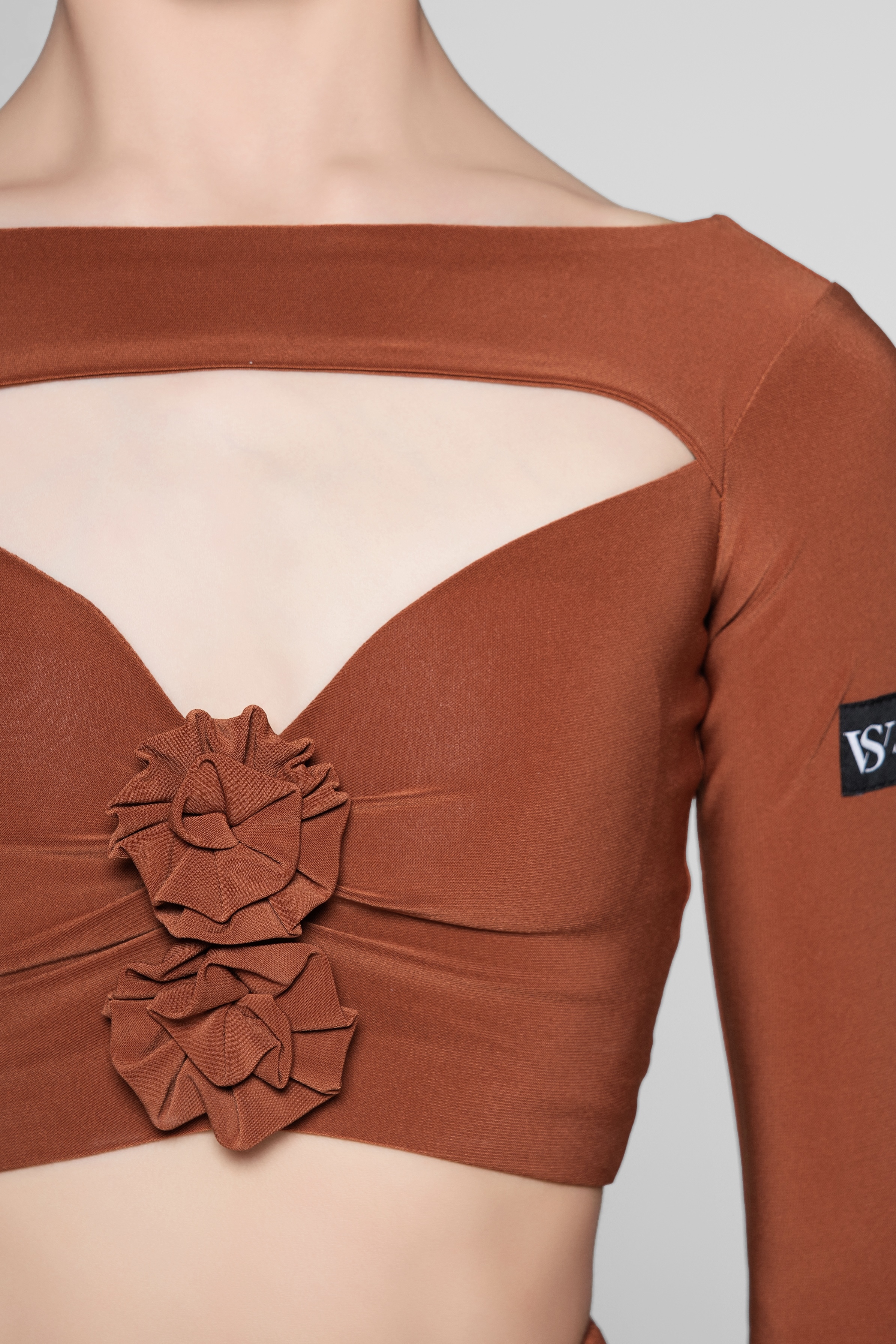 Cropped Top with Hollow Floral Design (Brick Red / With Hair Accessories)
