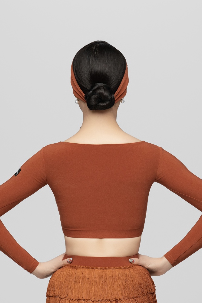 Women's Cropped Top with Hollow Floral Design (Brick Red / With Hair Accessories)