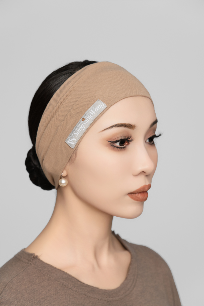 Thin Thread Sports Headband (Nude)