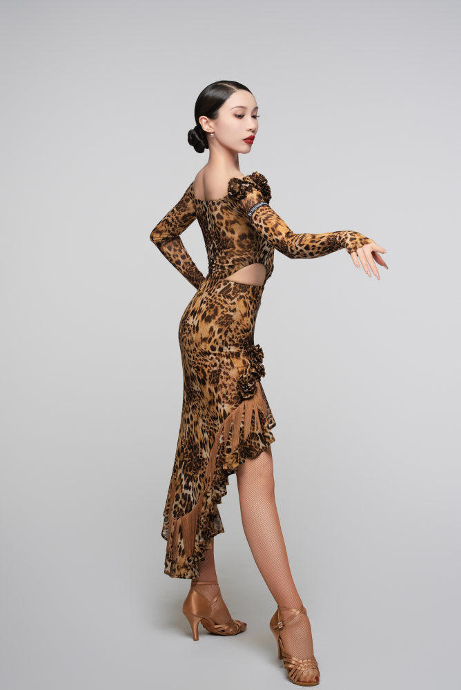 Women's Leopard Print Floral Fringe - Hem Skirt