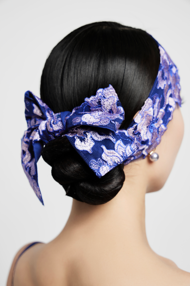 Women's Embroidered Short Strapless Top (Violet)