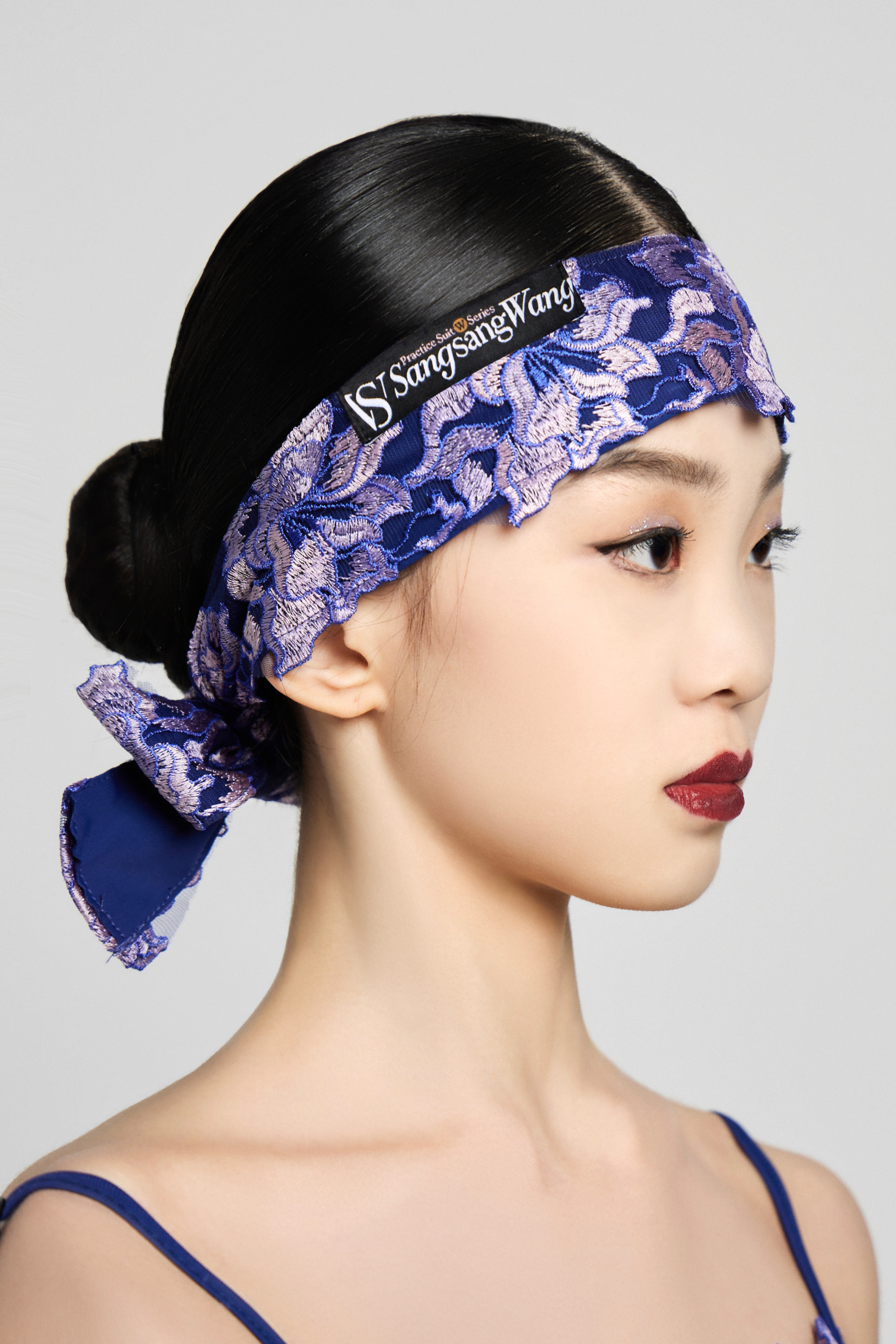 Girls' Embroidered Short Sleeveless Top (Violet)
