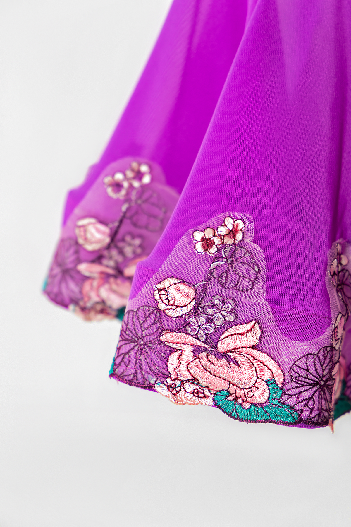 Girls' Embroidered V - Waist Full - Flared Skirt (Violet)