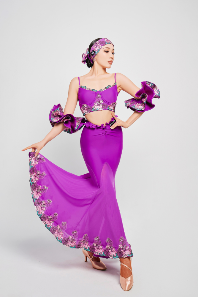 Women's Embroidered Short Strapless Top (Violet)