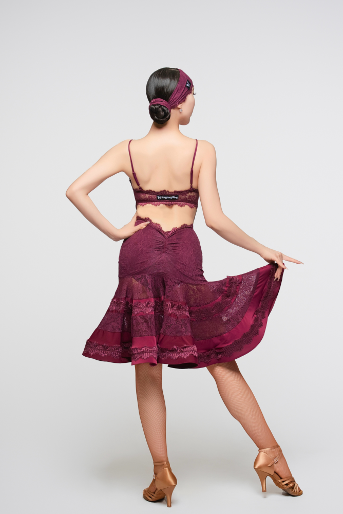Hollow Lace Halter Bodysuit(With Hairband / Grape Purple)