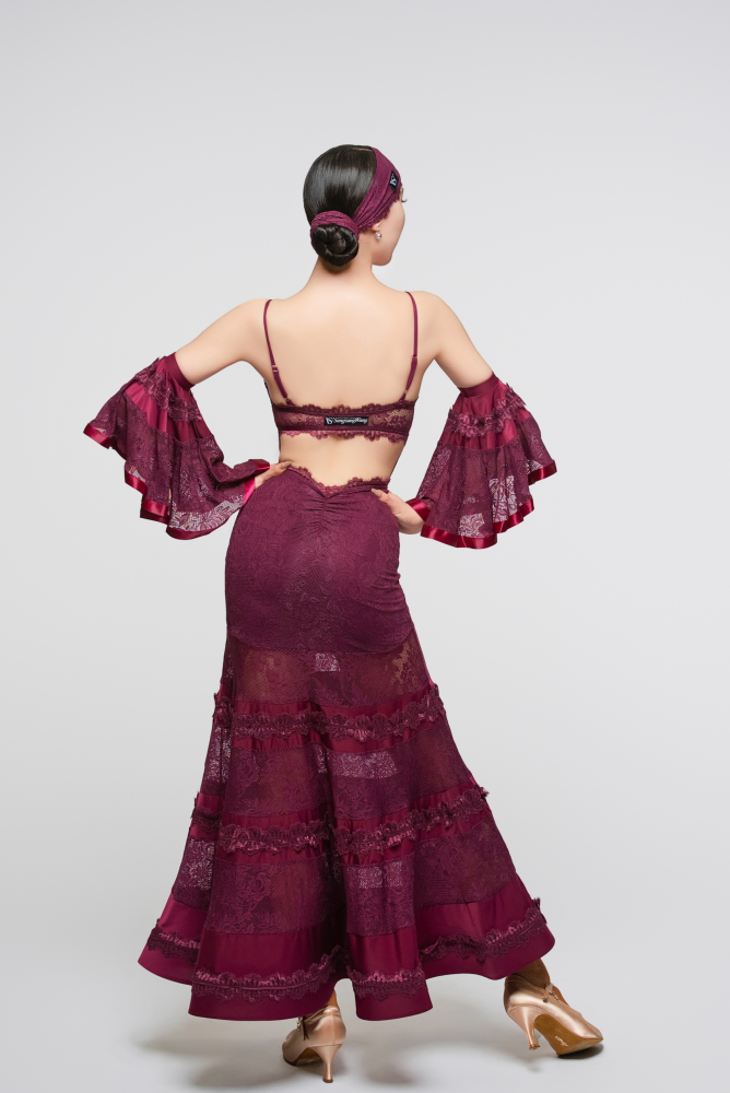 Hollow Lace Halter Bodysuit(With Hairband / Grape Purple)