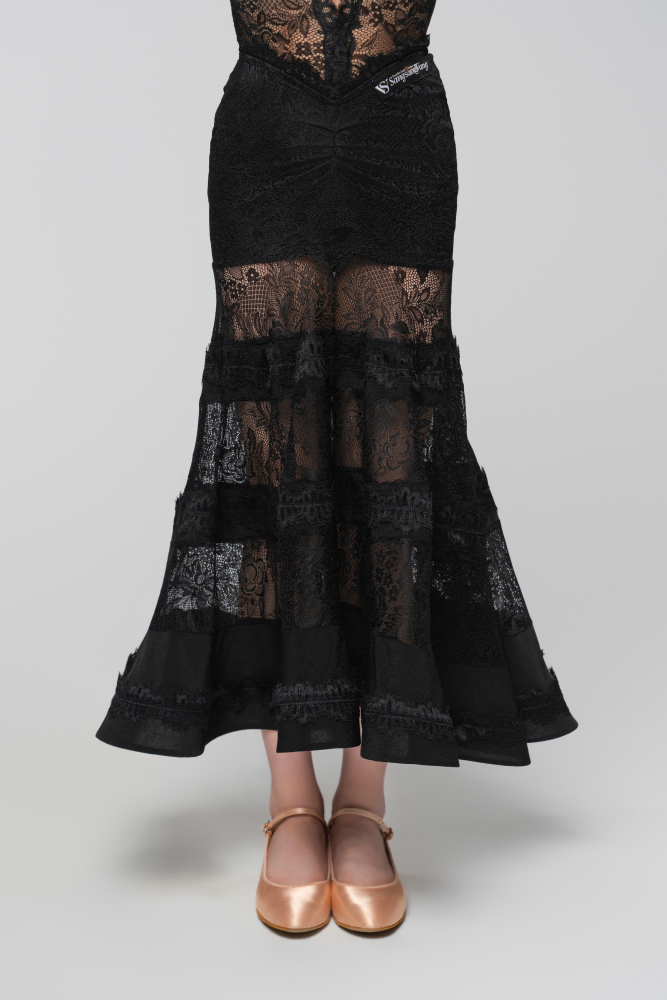 Lace V-Waist Modern Dress (With Sleeve Accessories / Grape Purple)