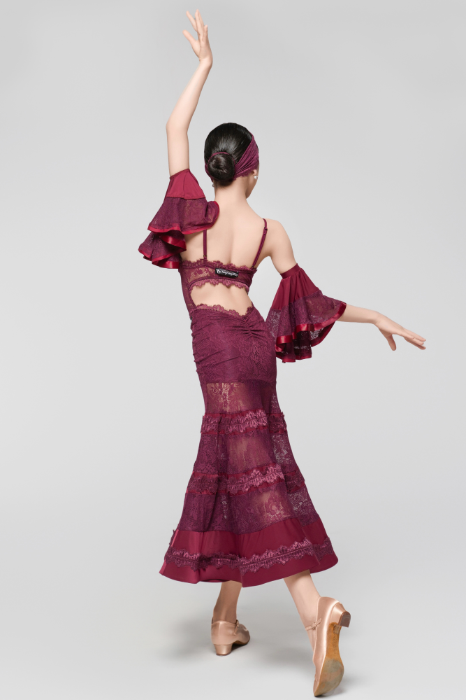 Lace V-Waist Modern Dress (With Sleeve Accessories / Grape Purple)
