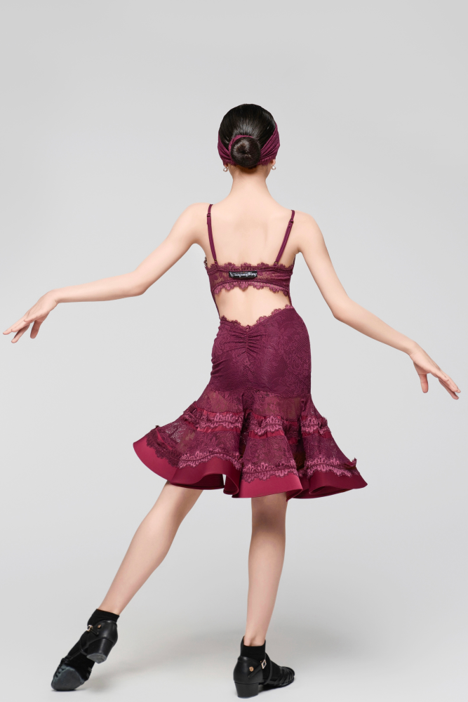 Lace V-Waist Maxi Dress (Grape Purple)