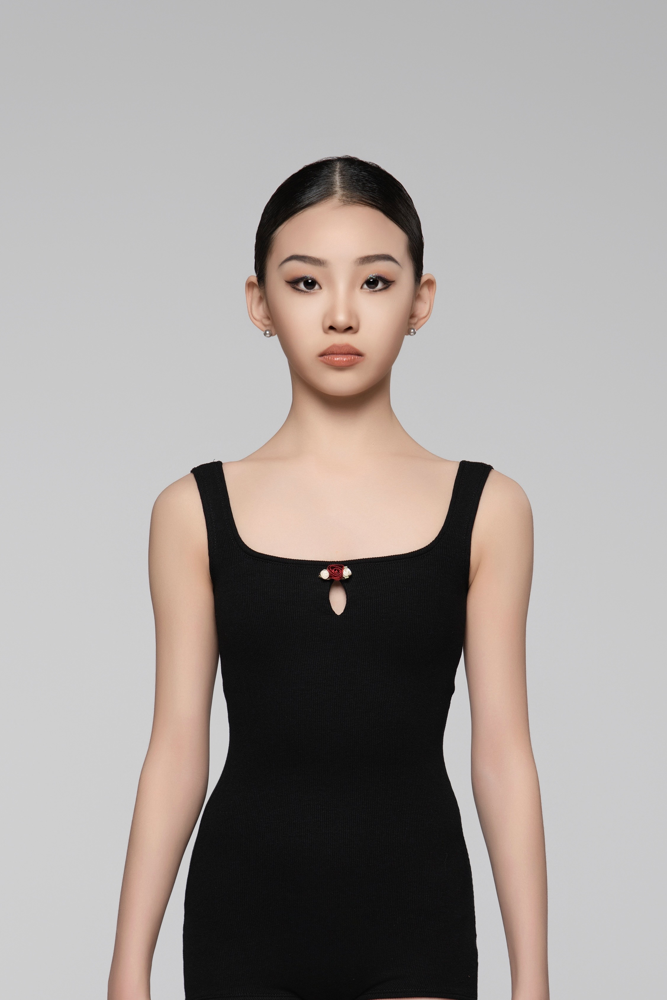 Girls' "Little Red Flower" Ribbed Sleeveless Jumpsuit (Light Apricot)