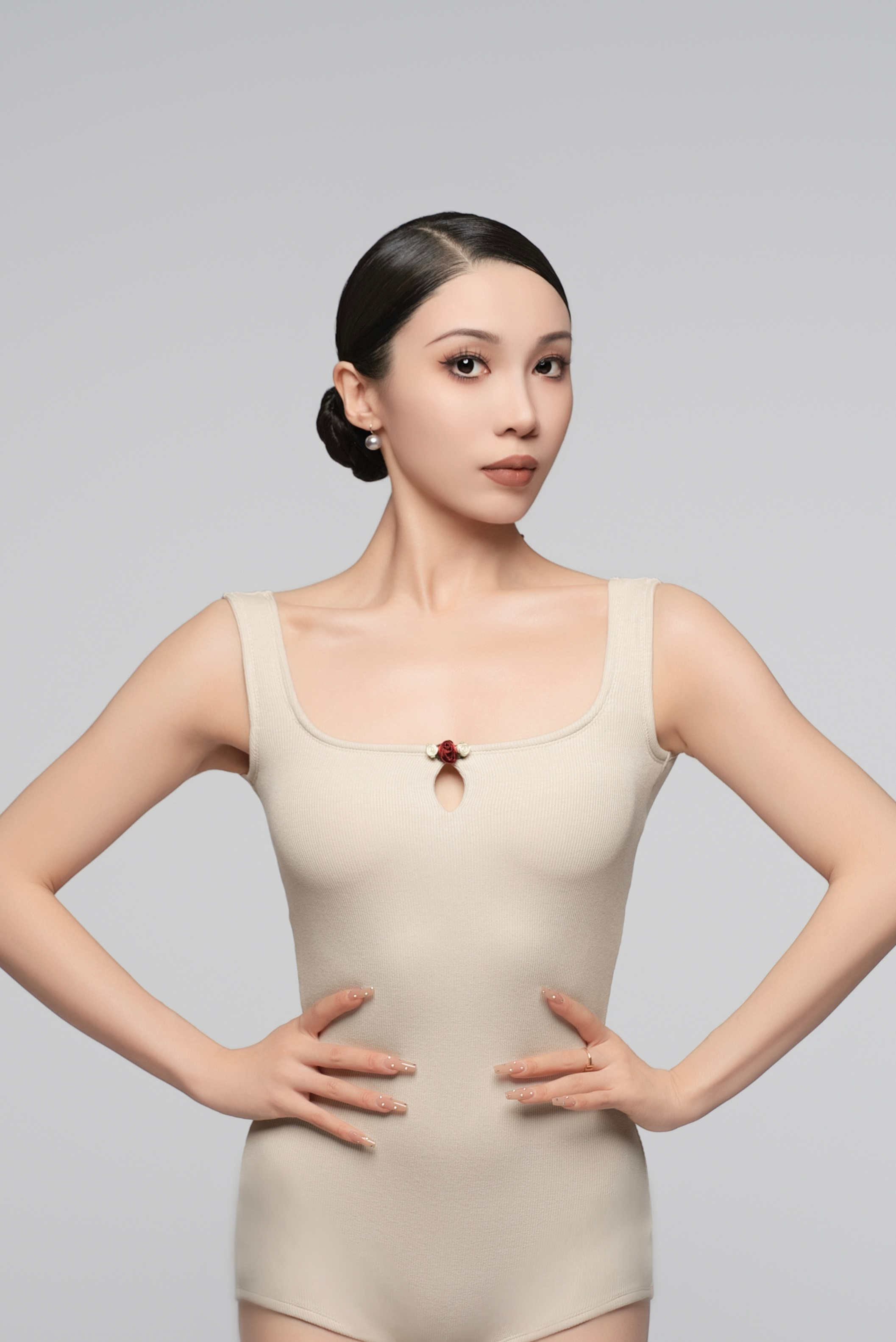 Women's "Little Red Flower" Ribbed Sleeveless Jumpsuit (Light Apricot)