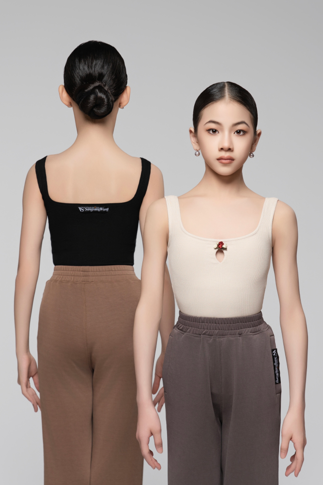 Girls' "Little Red Flower" Ribbed Sleeveless Jumpsuit (Light Apricot)