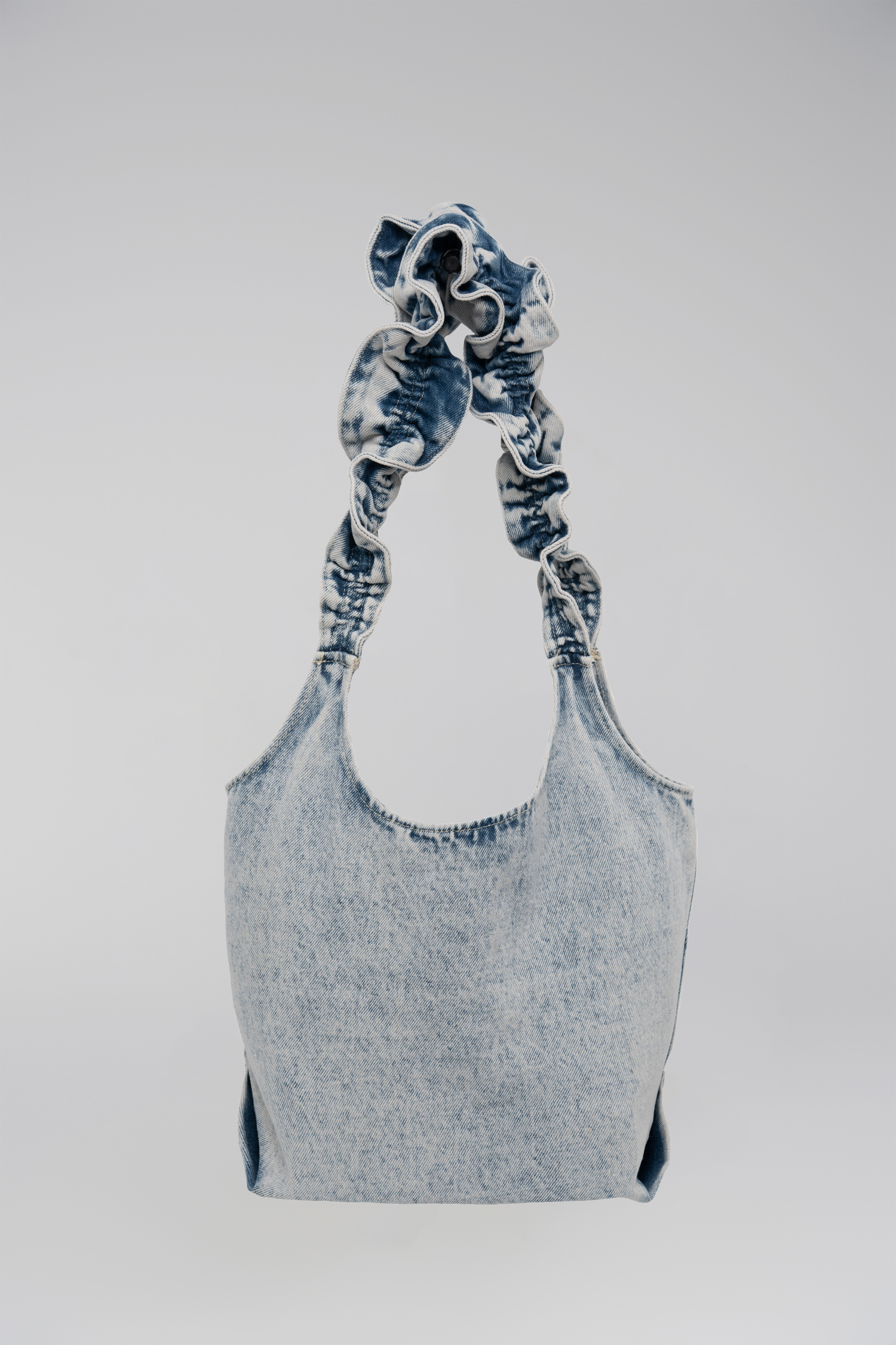 Denim Bag with Ruffled Straps (Black-Gray)