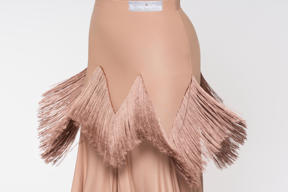 Women's Barely-There Ultra-Lightweight Fringed Modern Skirt (Nude)