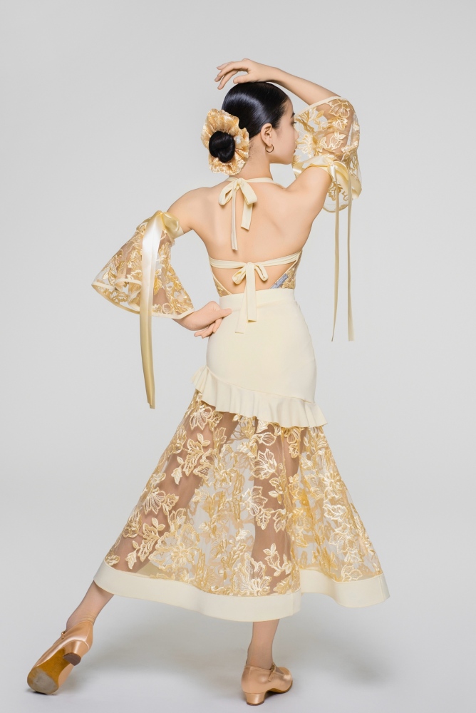 Girls' Rose Embroidery Ballroom Dress (with Sleeve Accessories / Chick Yellow)