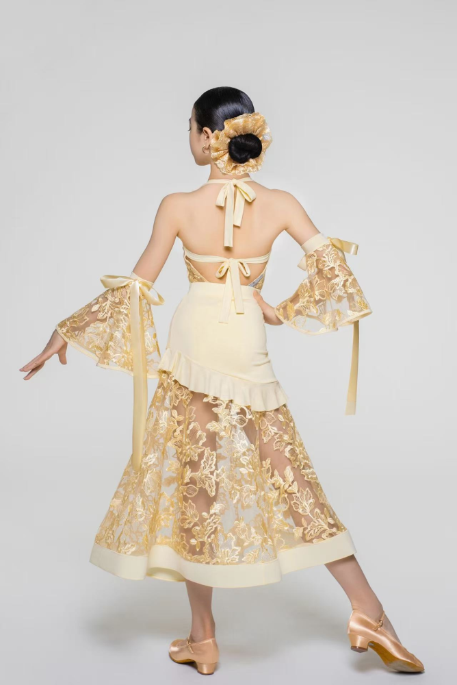 Girls' Rose Embroidery Ballroom Dress (with Sleeve Accessories / Chick Yellow)