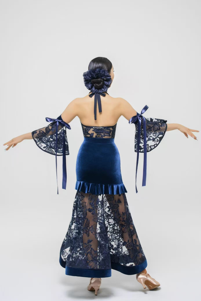 Women's Rose Embroidery Ballroom Dress (with Sleeve Accessories / Chick Yellow)