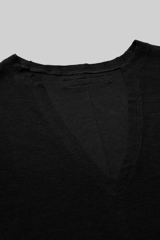 Boy's Frayed V-Neck Short-Sleeve Top (Black)
