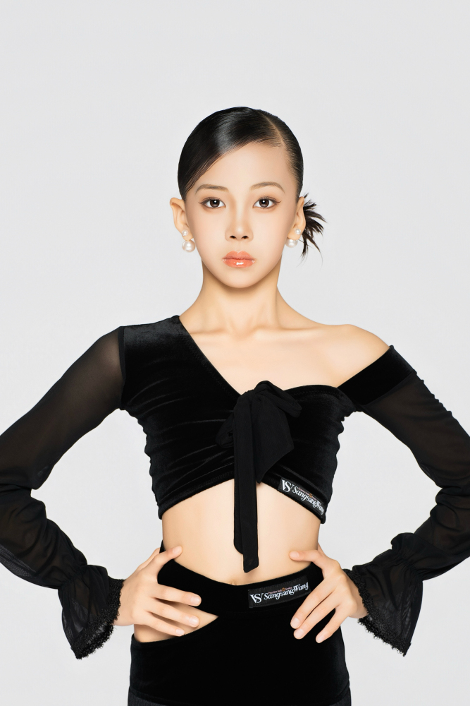 Girl’s Bell-Sleeve Short Velvet Top（Gray-Blue）#251011