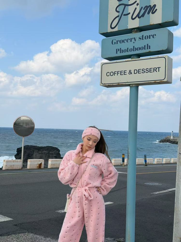 Women's Custom Embroidered Fleece Onesie (Pink Small Flowers)#251101