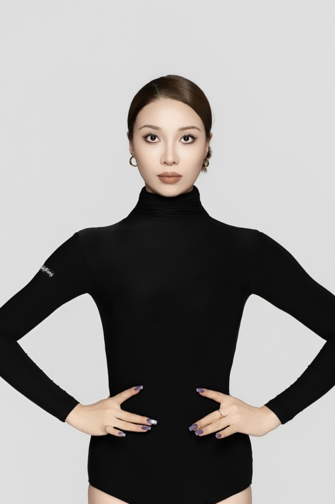 Women's Barely There Ultra-Lightweight Turtleneck Pleated Long-Sleeve Bodysuit（Nude）#251105