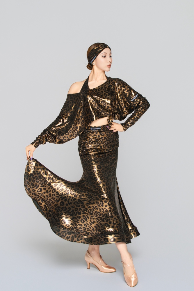 Women's Shiny Leopard Print Reversible Tie-Up Top（Black Gold）#251132