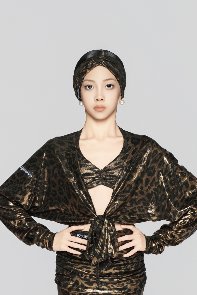 Girls' Shiny Leopard Print Reversible Tie-Up Top（Black Gold）#251140