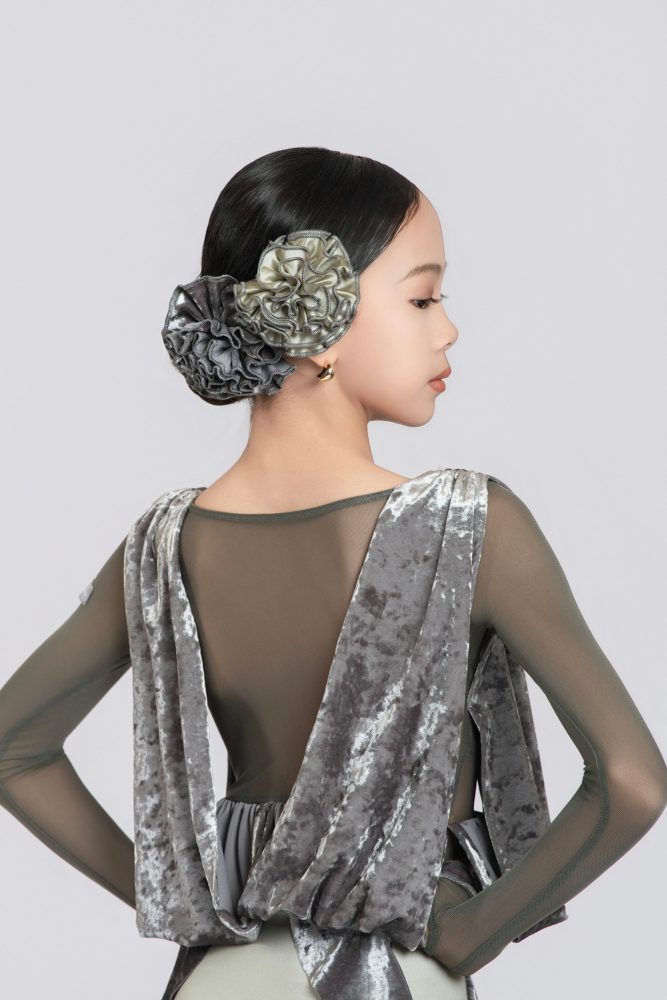 Mesh & Diamond Velvet Fringe Long-Sleeve Leotard (Includes Two Hair Flowers / Black)#251241